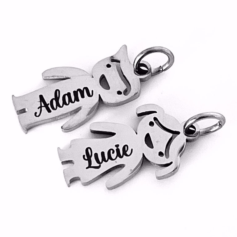 Breloque gravée personnalisé en inox miroir garçon ou fille couleur argent