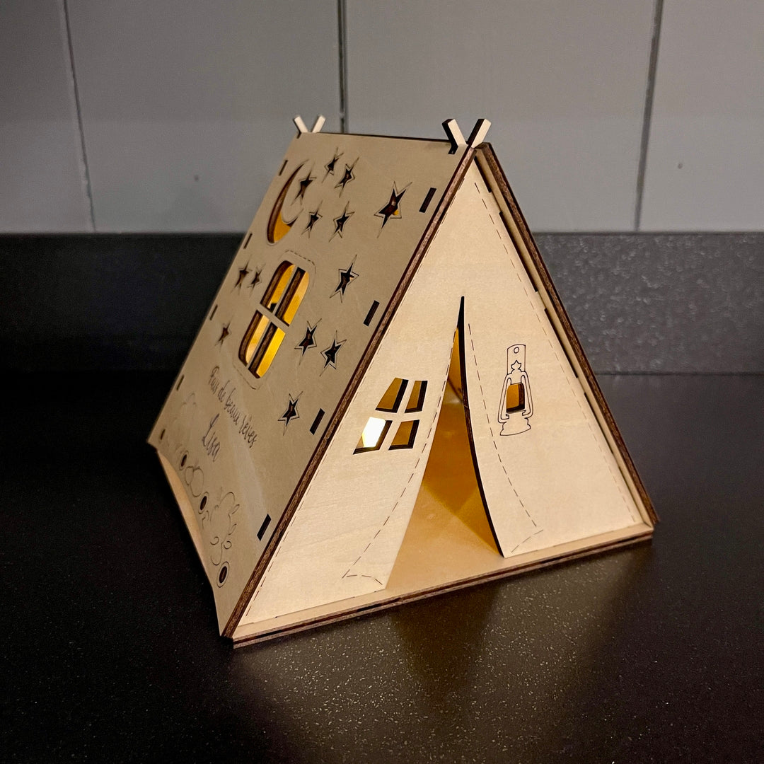 Veilleuse bébé ou enfant personnalisée message prénom en bois forme tente avec option lampe led intégrée