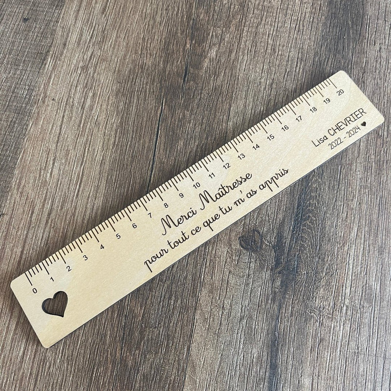 Règle personnalisée en bois - cadeau Maître ou Maîtresse fin d'année