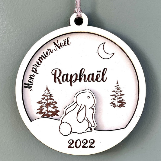 Boule de noël personnalisée en bois et en relief motif lapin, mon premier noël
