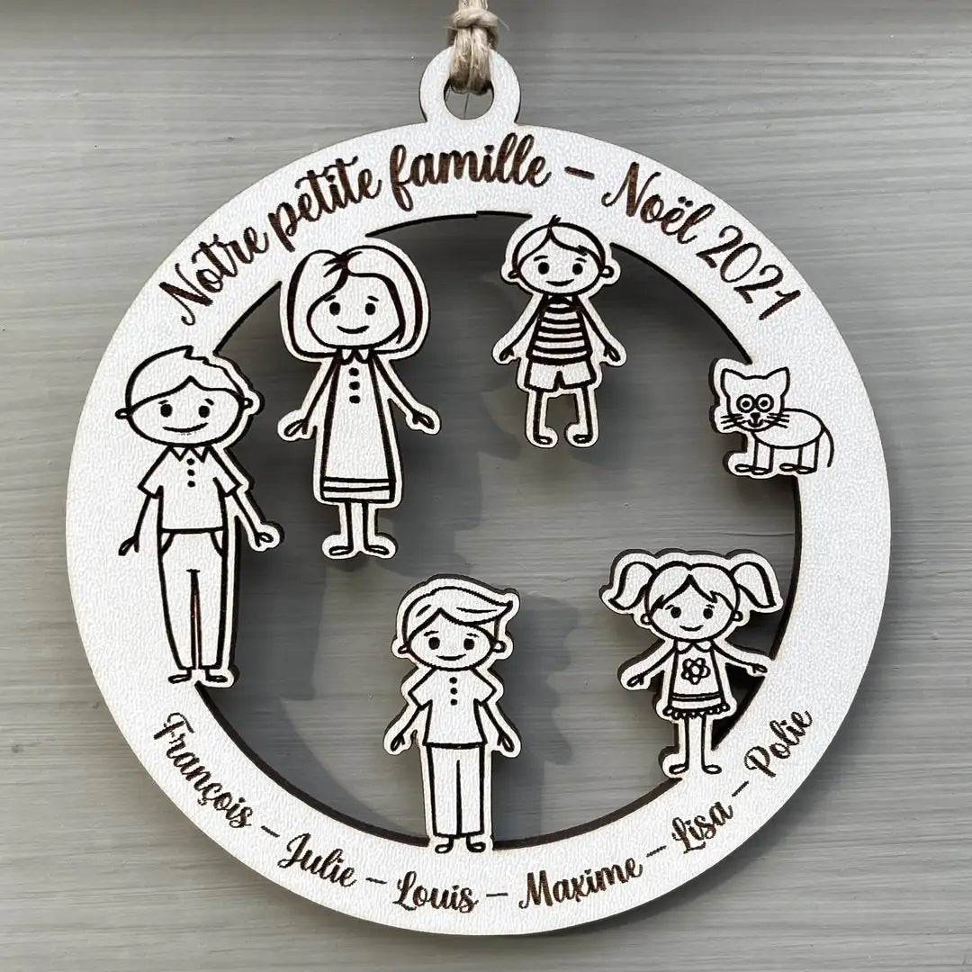 Boule de noël personnalisée famille en bois