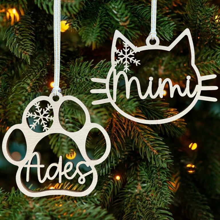 Boule de noël chien ou chat en bois