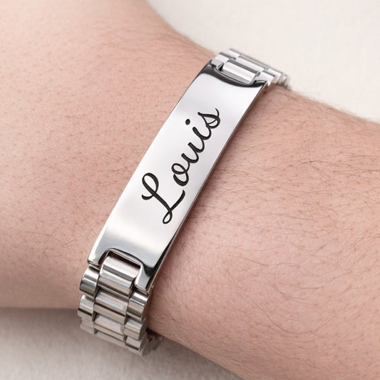 bracelet personnalisé gravé prénom Louis en acier inoxydable