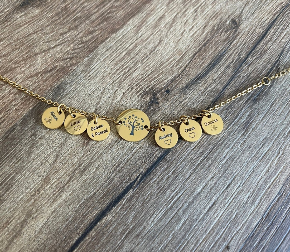 Bracelet personnalisé arbre de vie et médailles