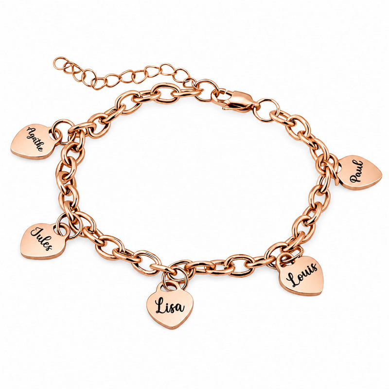 Bracelet personnalisé en acier inoxydable doré avec pendentifs coeurs gravés prénoms famille