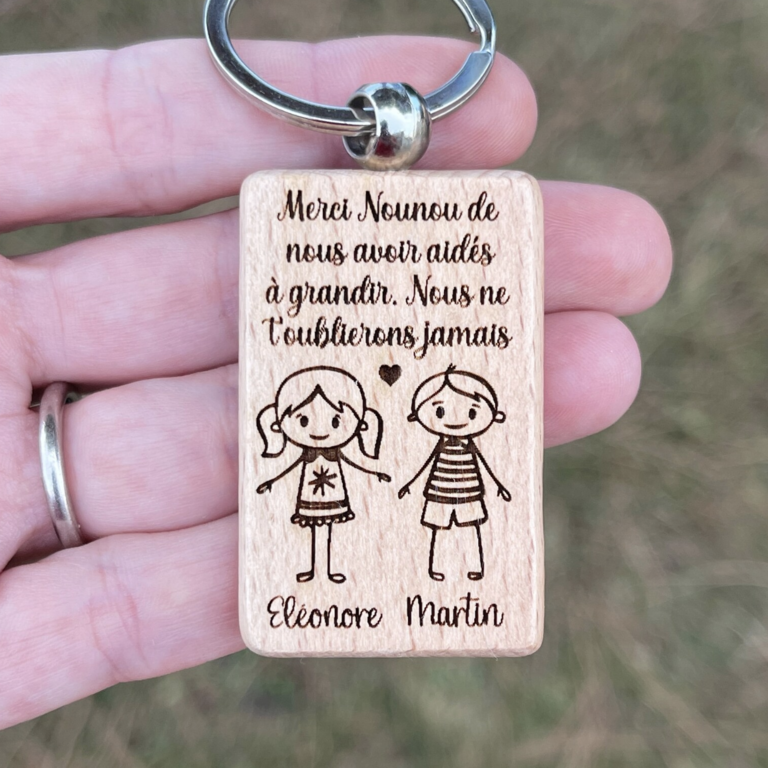 Merci Nounou, un cadeau pour nounou, porte clé personnalisé en bois