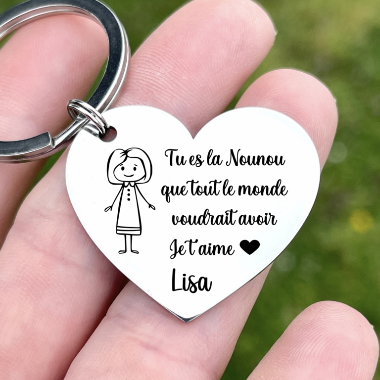 Porte clé personnalisé coeur en inox, cadeau nounou fin d'année, maitresse, maitre, maman, mamie...