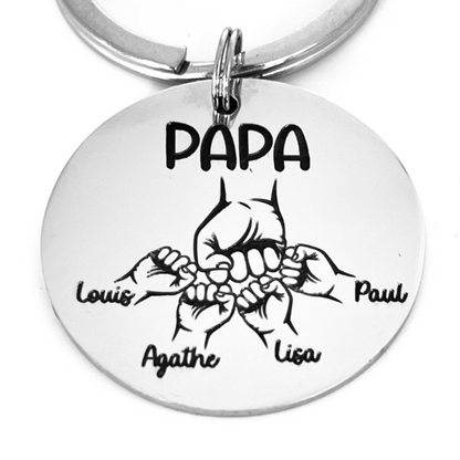Porte clé personnalisé poing à poing avec prénoms des enfants