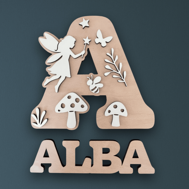 Décoration murale personnalisée en bois, thème astronaute ou fée