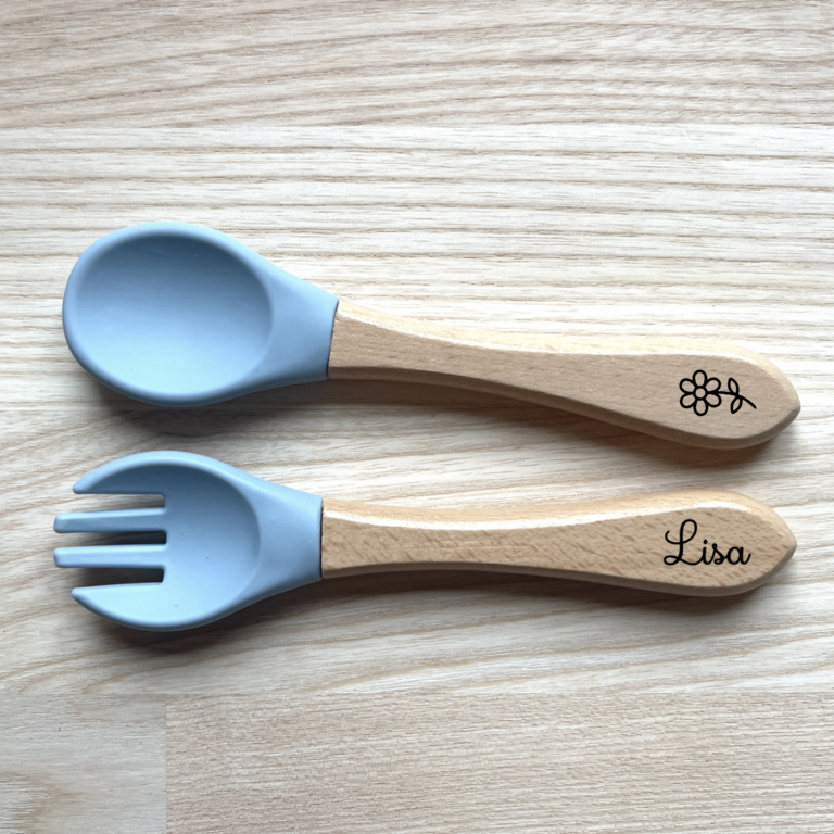 Couverts pour enfant personnalisés en bois et silicone, idée cadeau naissance, baptême, noël pour bébé, fourchette et cuillère