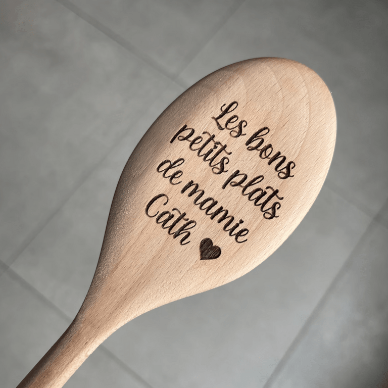 Cuillère personnalisée en bois, Fête grand mère, des pères, des mères, idée cadeau maman ou papa personnalisé