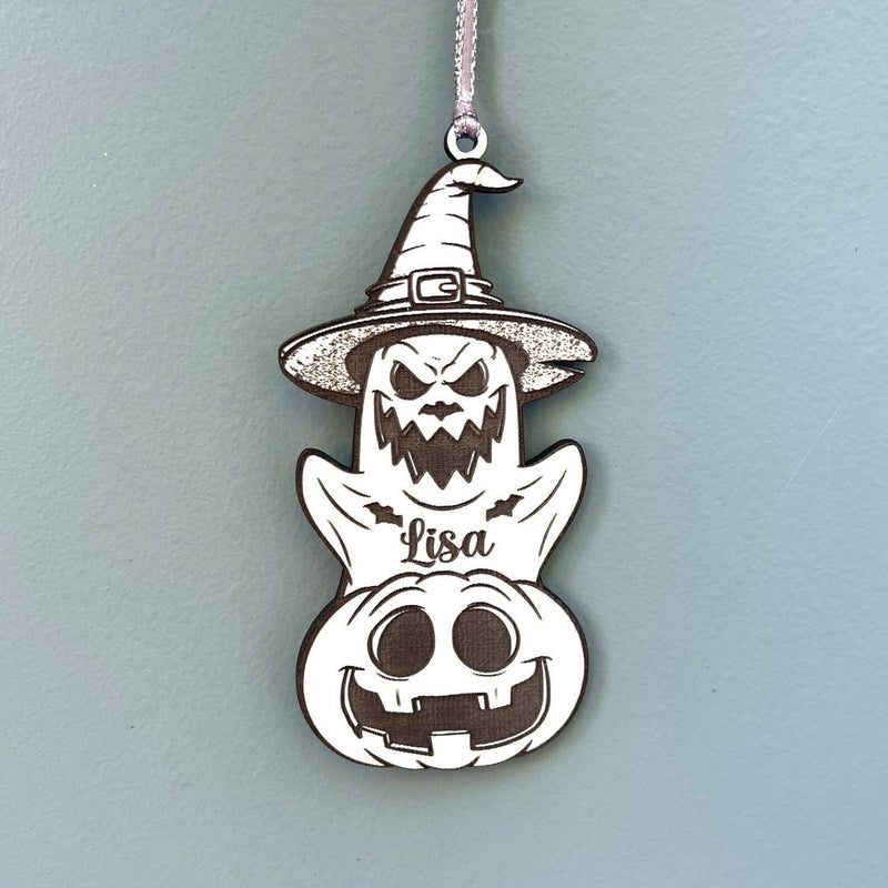 Décoration en bois personnalisée pour Halloween avec prénom fantôme avec chapeau