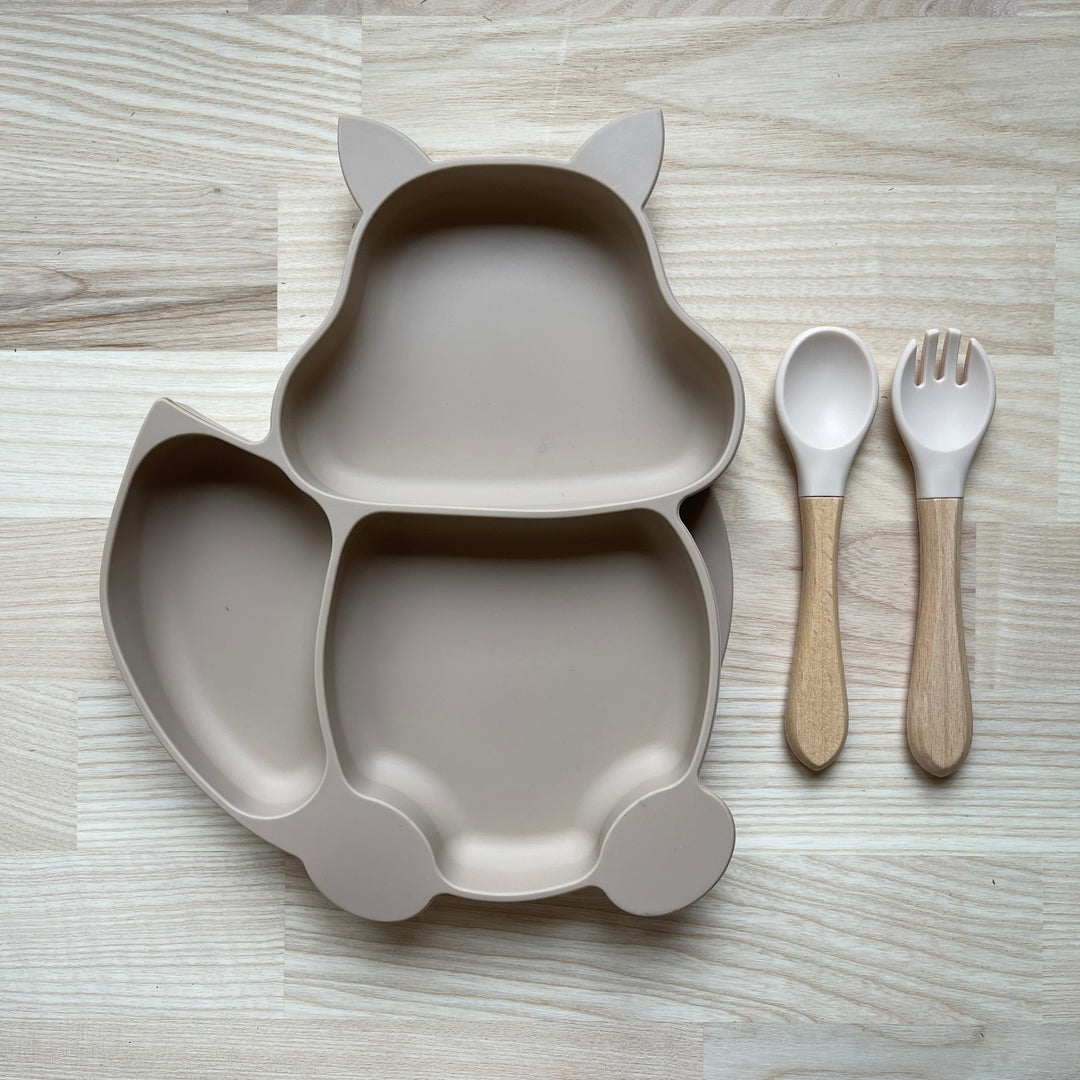 Ensemble assiette et couverts personnalisés en bois et silicone en forme de renard ou d'écureuil