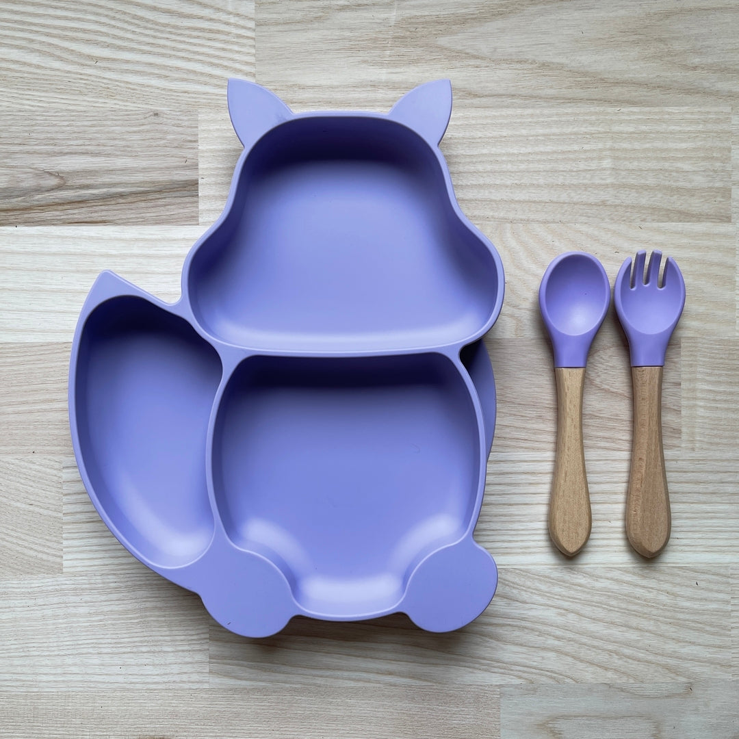 Ensemble assiette et couverts personnalisés en bois et silicone en forme de renard ou d'écureuil