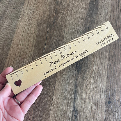 Règle personnalisée en bois - cadeau Maître ou Maîtresse fin d'année