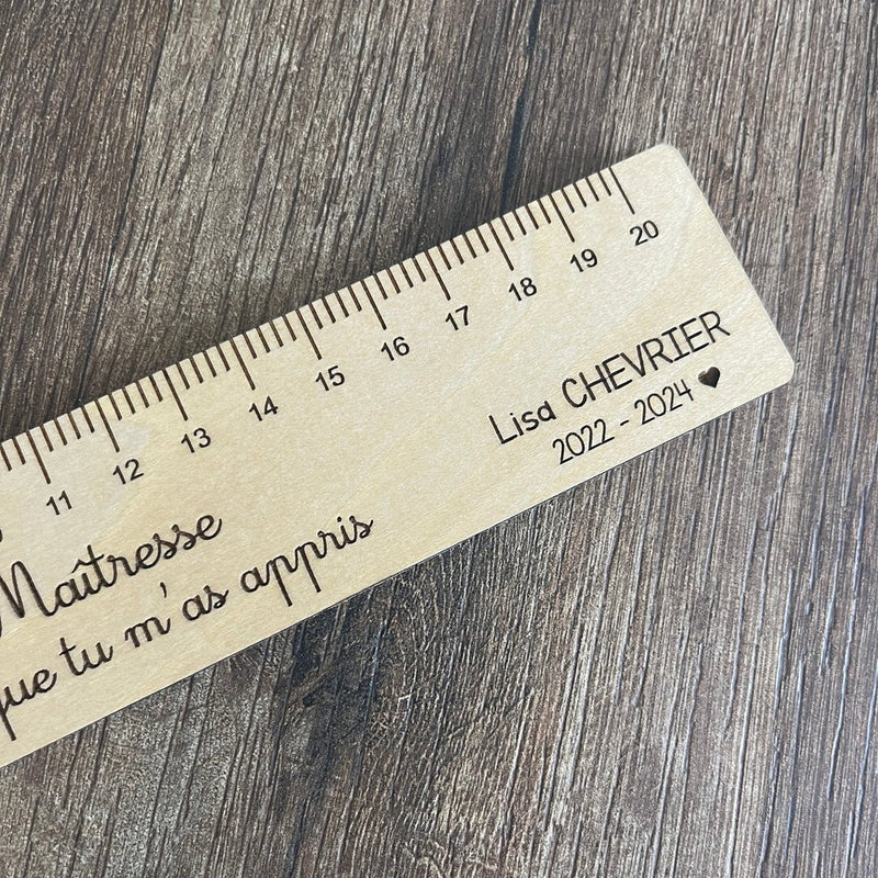 Règle personnalisée en bois - cadeau Maître ou Maîtresse fin d'année