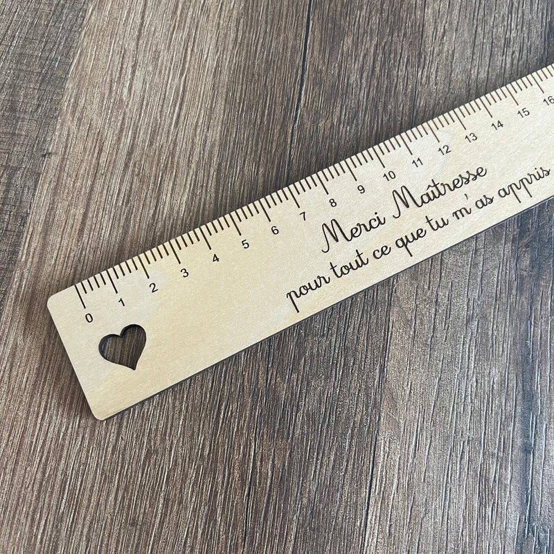 Règle personnalisée en bois - cadeau Maître ou Maîtresse fin d'année