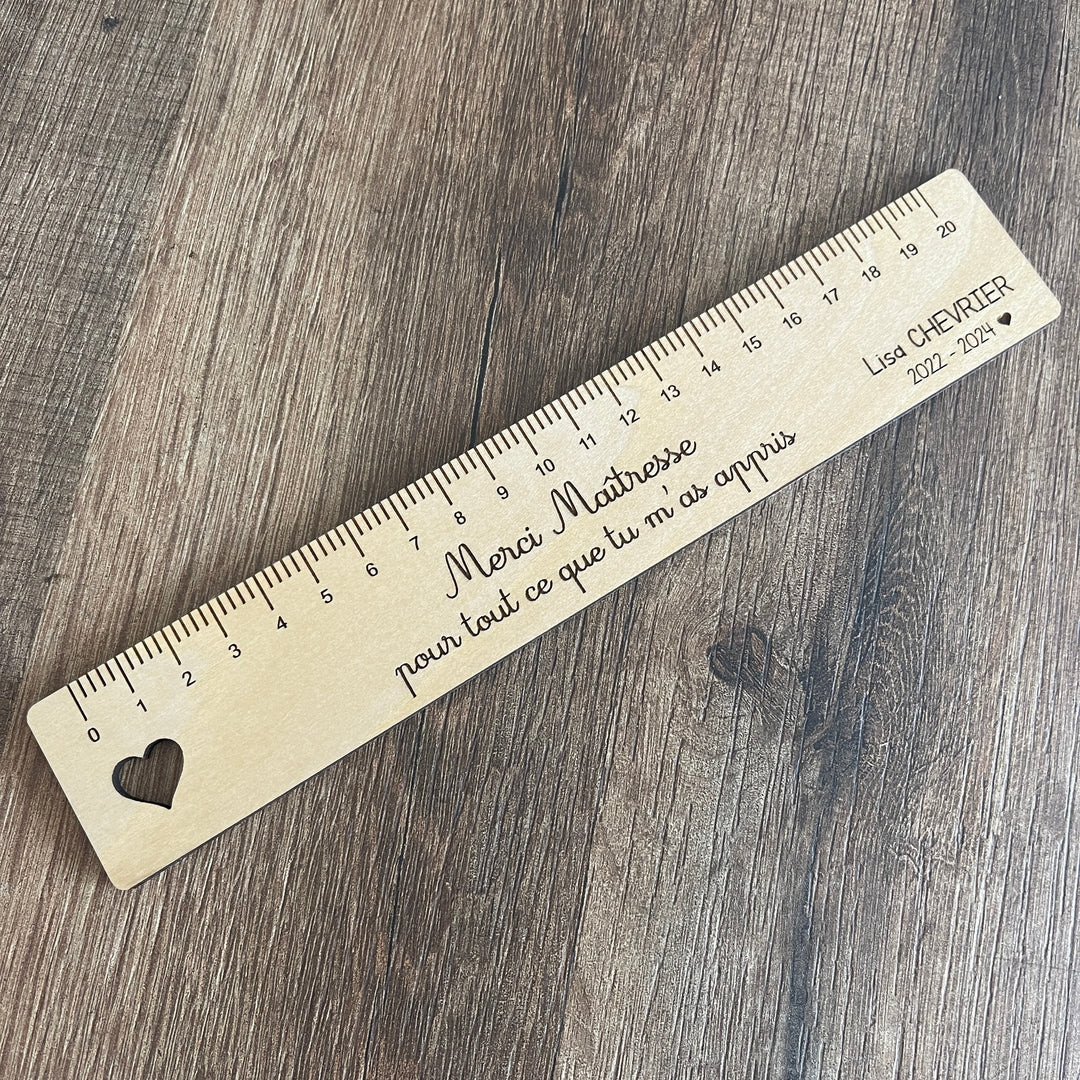 Règle personnalisée en bois - cadeau Maître ou Maîtresse fin d'année