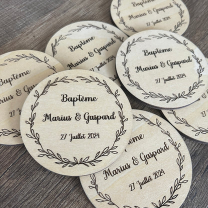 Carte personnalisée baptême en bois option magnet