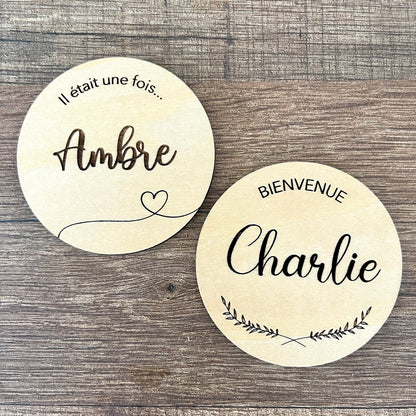 Carte annonce de naissance en bois bienvenue bébé personnalisée