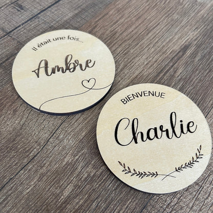 Carte annonce de naissance en bois bienvenue bébé personnalisée