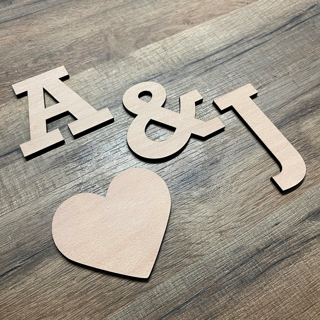 Lettres en bois de hêtre personnalisées