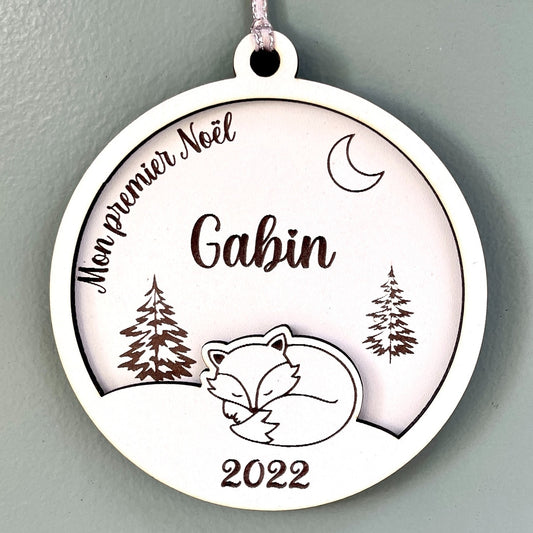 Boule de noël personnalisée en bois et en relief motif renard, mon premier noël