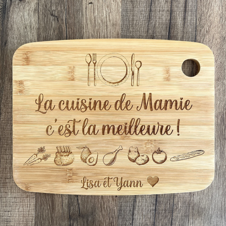 Planche à Découper en Bambou Personnalisée - La Cuisine de Mamie