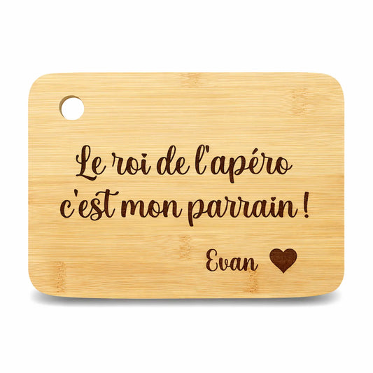 planche apéro personnalisée le roi de l'apéro c'est mon parrain