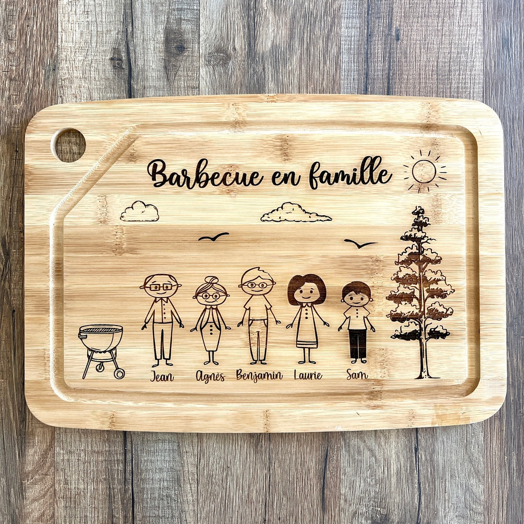 Planche en bambou personnalisée famille avec décor campagne