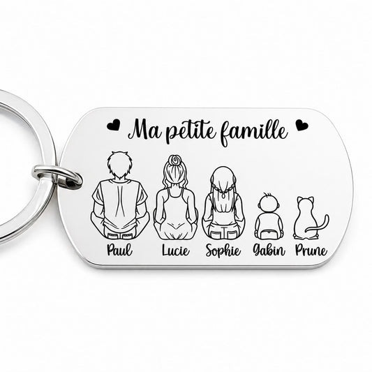Porte-clé personnalisé famille en inox avec prénoms gravés Ma petite famille assis de dos