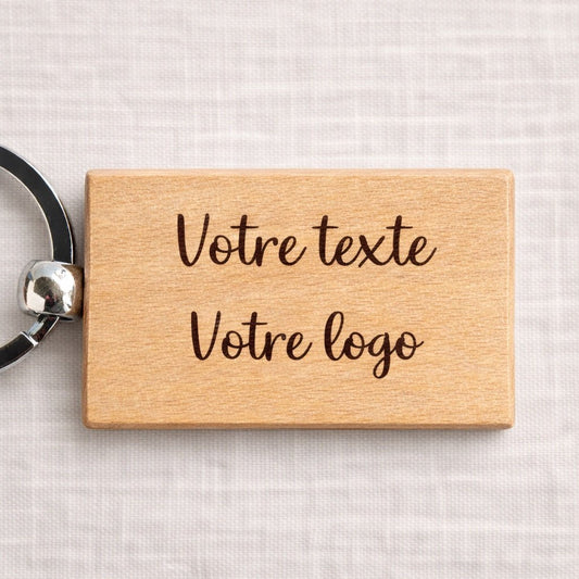 porte clé personnalisé en bois avec texte ou logo