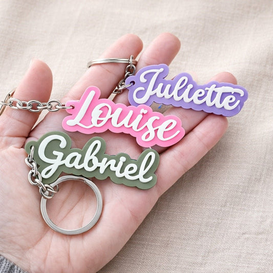 Porte-clés prénom personnalisés en acrylique coloré – prénoms Juliette Louise Gabriel