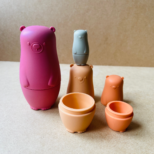 Jouet Montessori personnalisé, poupée russe ours en silicone, jeu empilable sensoriel éveil et éducatif, idée cadeau bébé et enfant