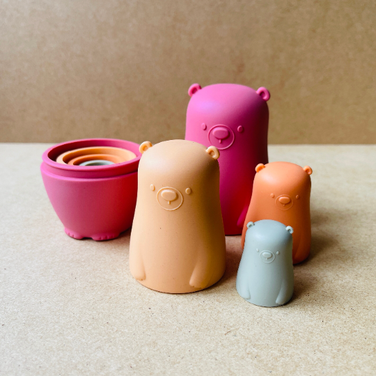 Jouet Montessori personnalisé, poupée russe ours en silicone, jeu empilable sensoriel éveil et éducatif, idée cadeau bébé et enfant