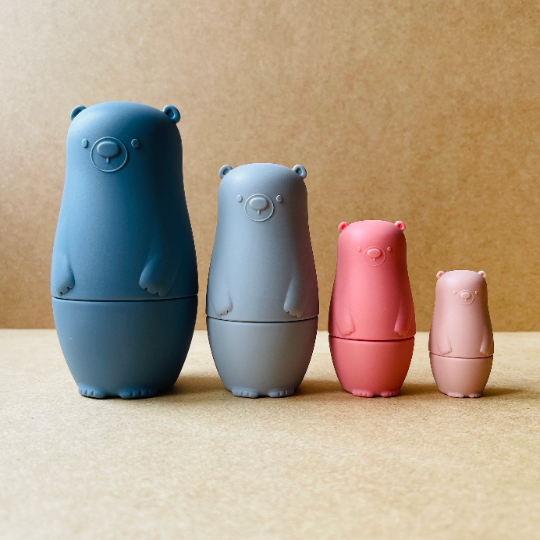 Jouet Montessori personnalisé, poupée russe ours en silicone, jeu empilable sensoriel éveil et éducatif, idée cadeau bébé et enfant