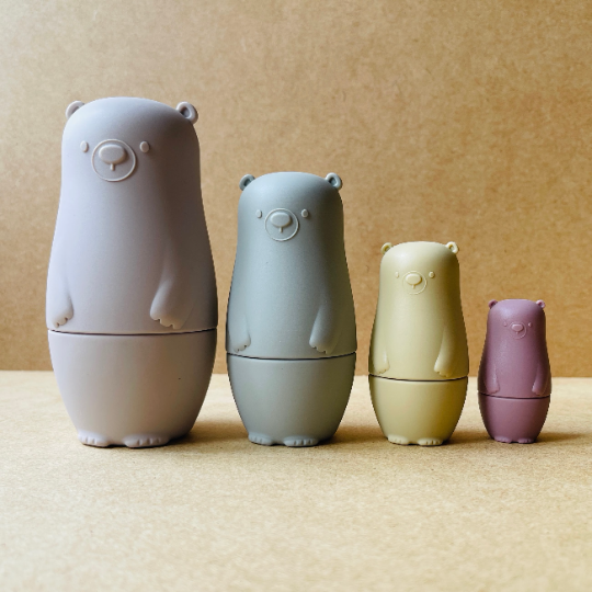 Jouet Montessori personnalisé, poupée russe ours en silicone, jeu empilable sensoriel éveil et éducatif, idée cadeau bébé et enfant