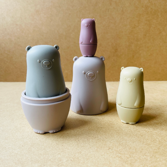 Jouet Montessori personnalisé, poupée russe ours en silicone, jeu empilable sensoriel éveil et éducatif, idée cadeau bébé et enfant
