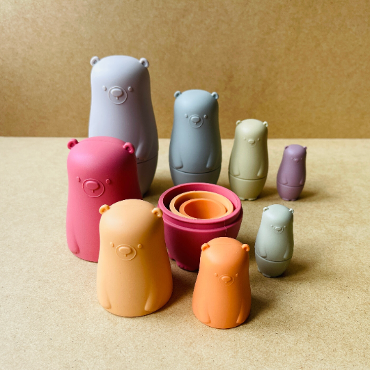 Jouet Montessori personnalisé, poupée russe ours en silicone, jeu empilable sensoriel éveil et éducatif, idée cadeau bébé et enfant