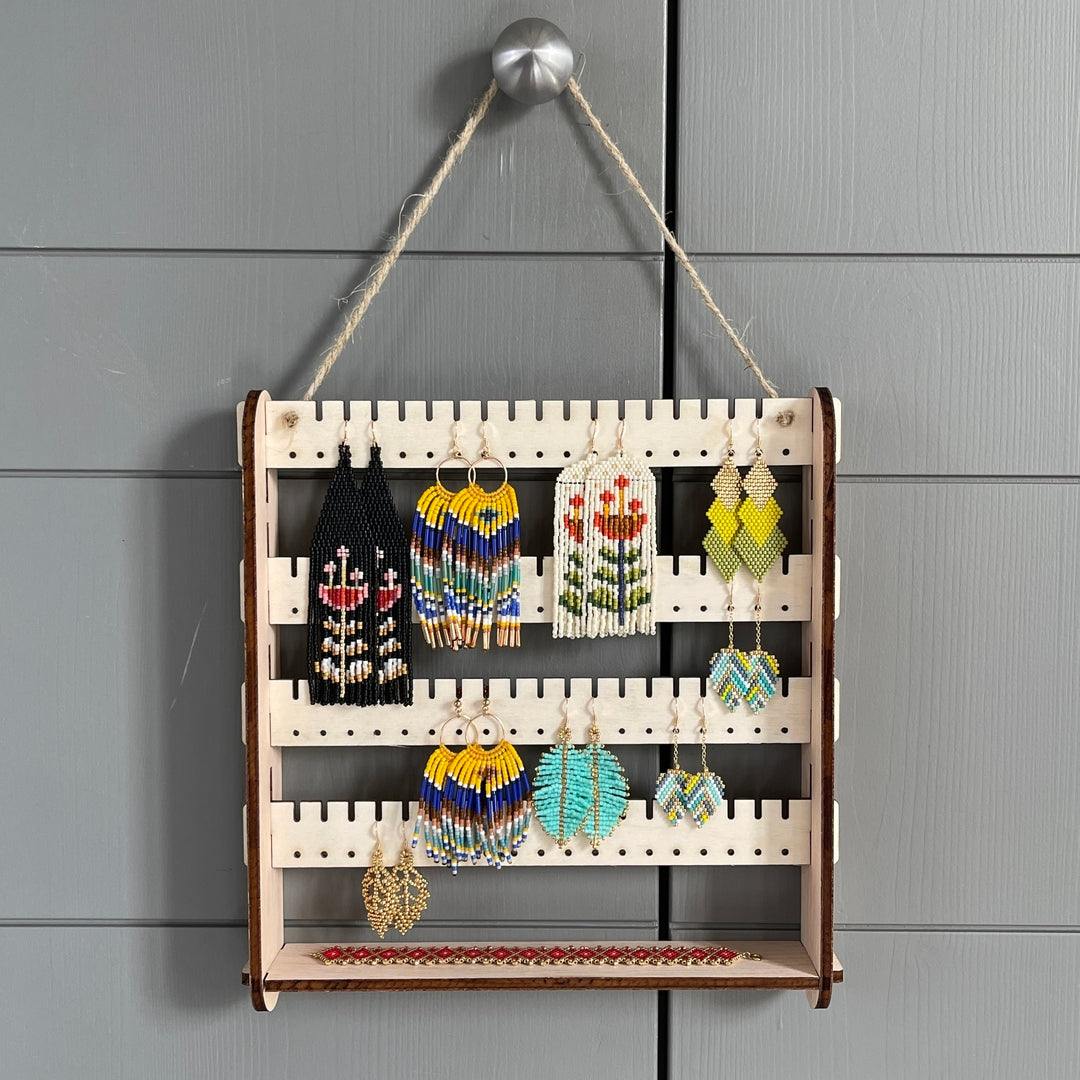 Présentoir organiseur mural de boucles d'oreilles et bijoux réglable et personnalisable