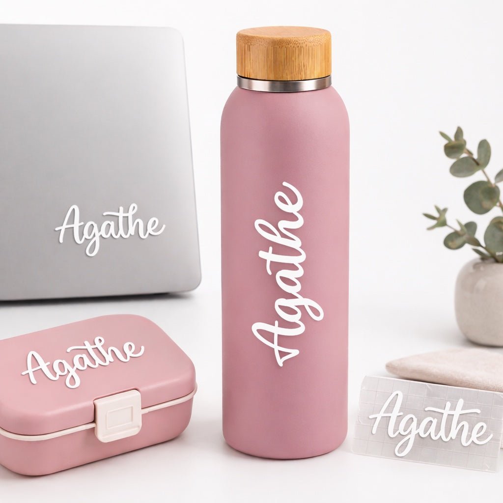 Sticker prénom personnalisé pour gourde et objets du quotidien